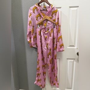 THEIR NIBS pink satin long sleeve pajamas set cheetah jaguar size small